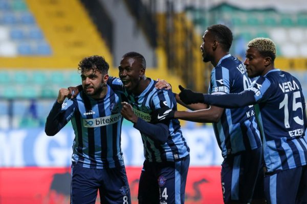 Yeni lider Adana Demirspor!