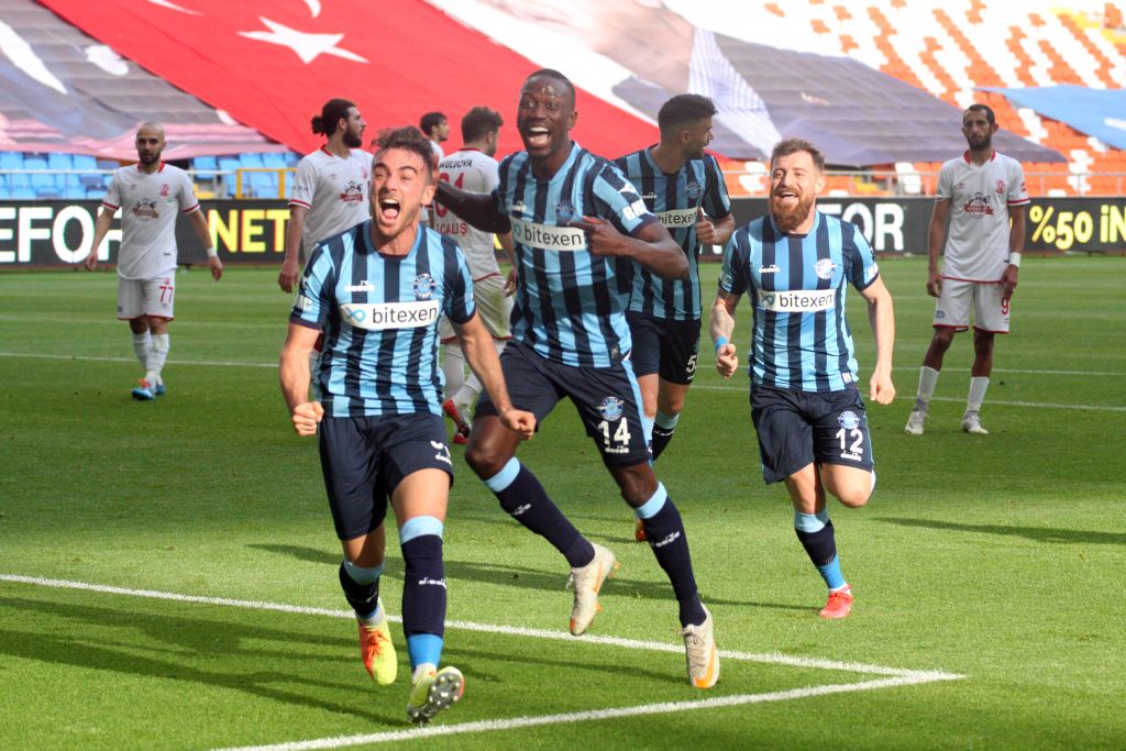 Lider Adanademirspor işini yaptı
