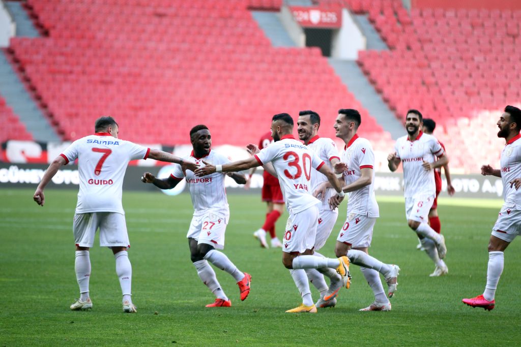 Samsunspor’un umudu son haftaya kaldı