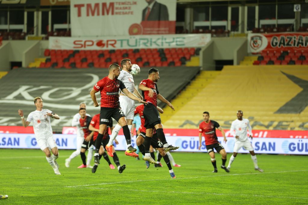 Futbol: Süper Lig’de görünüm