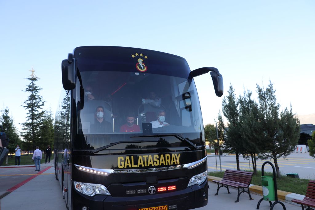 Galatasaray kafilesi Denizli’de
