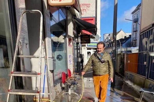 Behçet Algan: Bayramınız kutlu olsun!