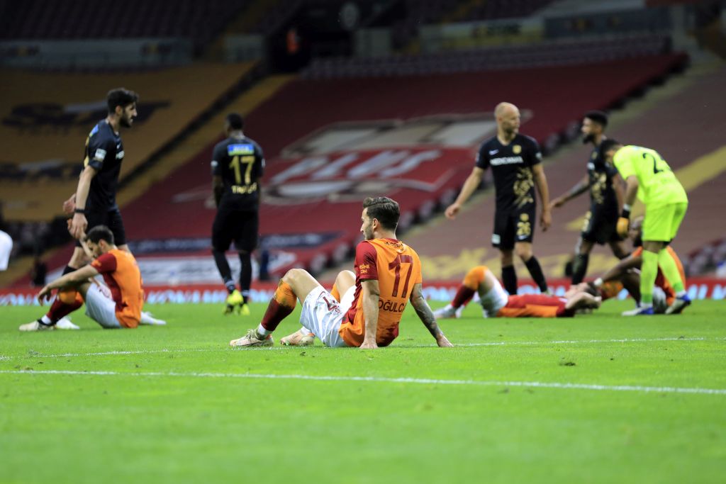 Galatasaray şampiyonluğu averajla kaybetti
