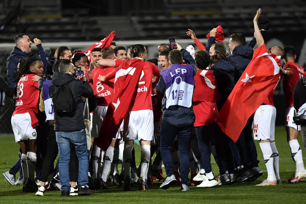 Bizim çocuklar Lille’de şampiyonluğu kutladı