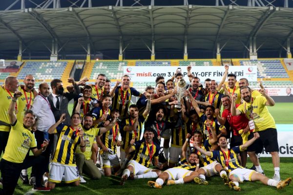 Futbol: Misli.com 3. Lig play-off finali