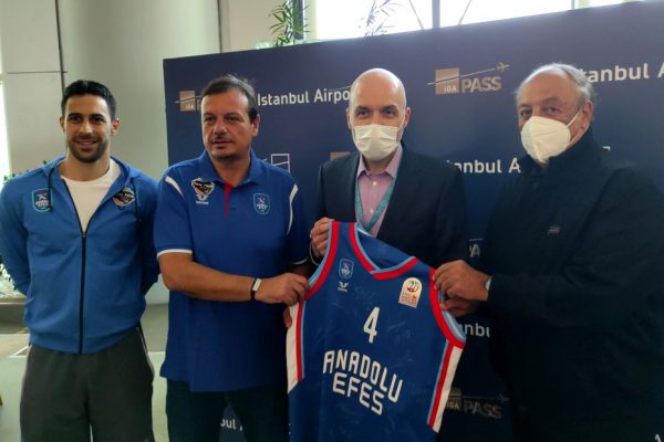 Anadolu Efes, Almanya’ya hareket etti