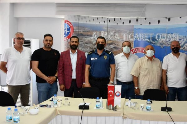 Dost Eli Yardım Ekibi Aliağa’da bir dizi ziyarette bulundu