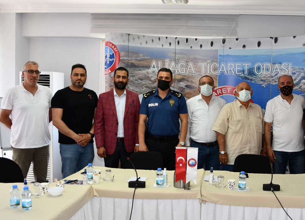 Dost Eli Yardım Ekibi Aliağa’da bir dizi ziyarette bulundu
