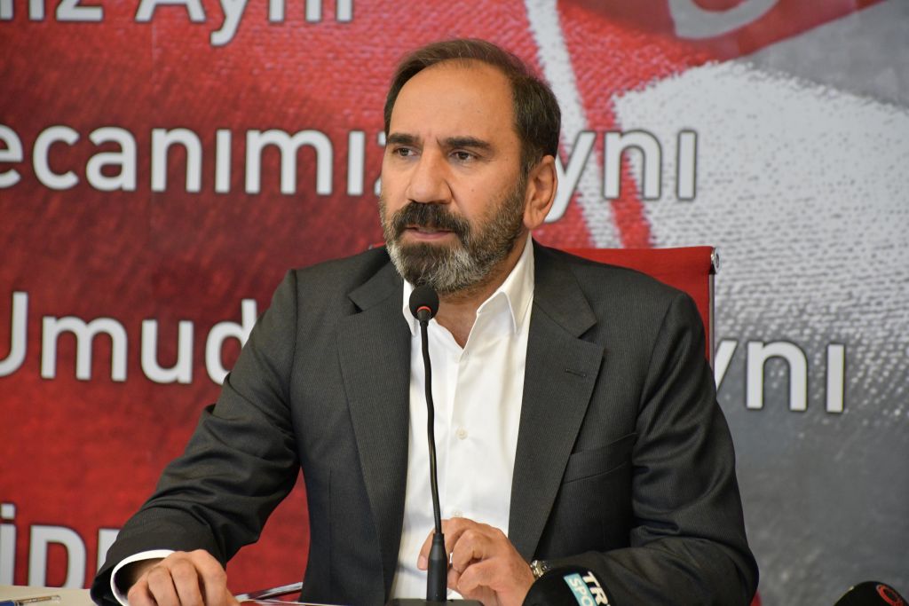 Sivasspor Kulübü Başkanı Otyakmaz, “Futbolda şike kumpası” davasında çıkan kararları değerlendirdi:
