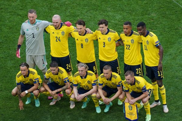 Slovakya: 0 – İspanya: 5 – İsveç: 3 – Polonya: 2 – E Grubu’nda İsveç ve İspanya son 16 turuna kaldı