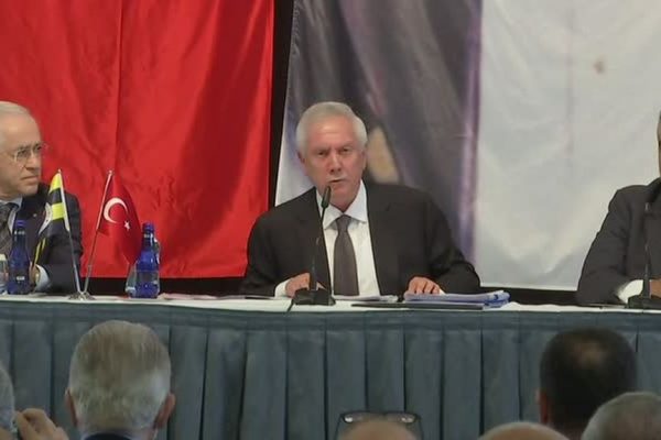 Fenerbahçe Kulübünün eski başkanı Aziz Yıldırım”dan Ali Koç’a “Seni affetmem bunu bil”