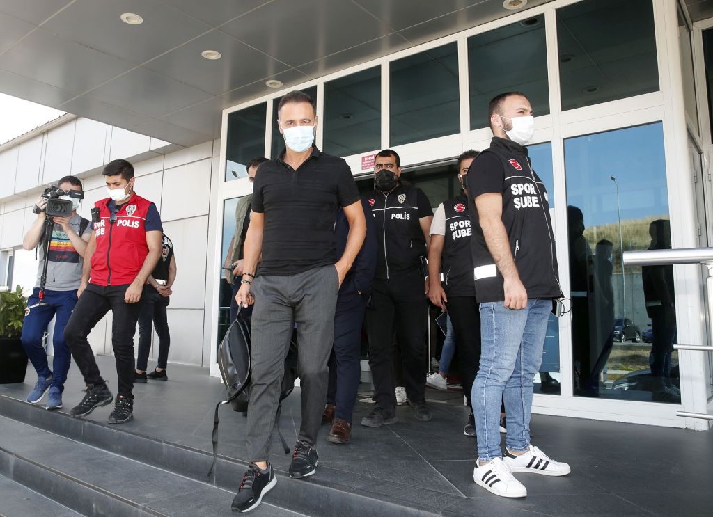 Fenerbahçe’de teknik direktörlüğe getirilen Vitor Pereira, İstanbul’a geldi