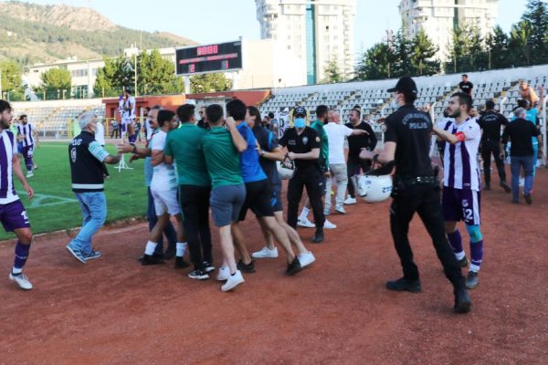 Tokat’ta amatör maç sonunda gerginlik