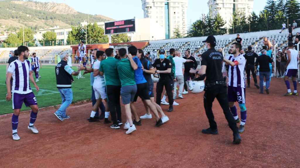 Tokat’ta amatör maç sonunda gerginlik