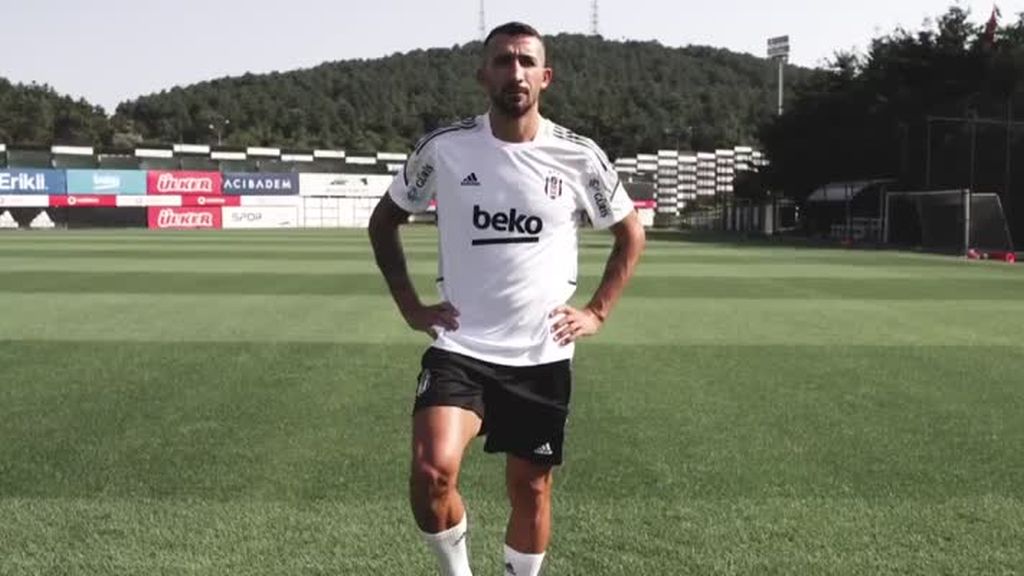 Beşiktaş, Mehmet Topal’ı transfer etti