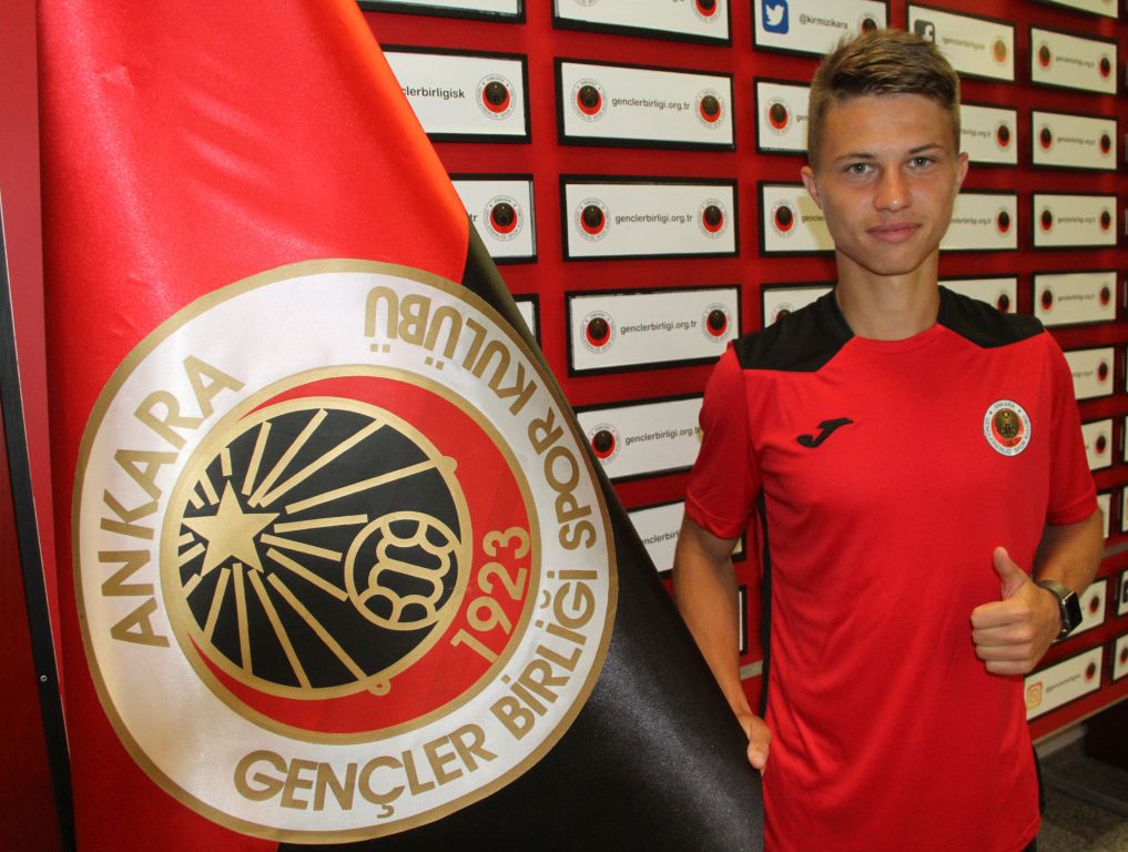 Gençlerbirliği, Ukraynalı Oleksandr Belyaev’i transfer etti