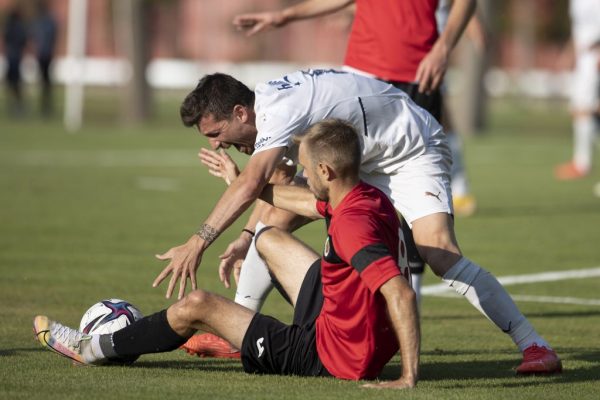 Fenerbahçe hazırlık maçında Gençlerbirliği’ni 4-0 yendi