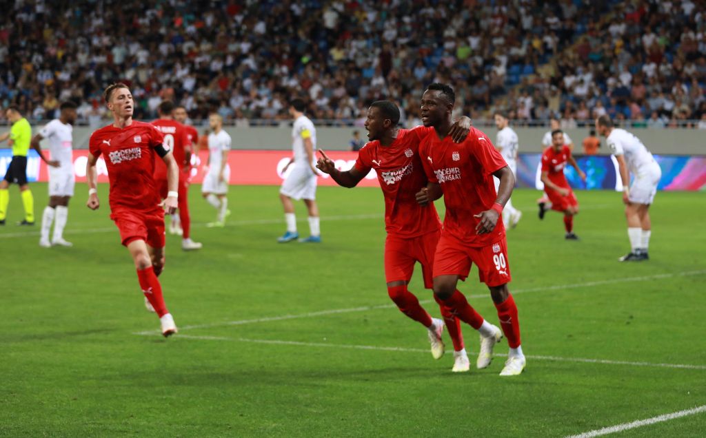 Dinamo Batum: 1 – Demir Grup Sivasspor: 2