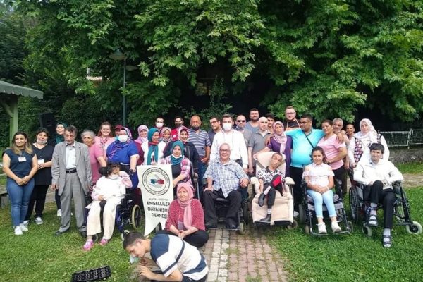 BİLECİK-BOZÜYÜK’ÜN BİR İSMAİL ABİSİ VAR!!!