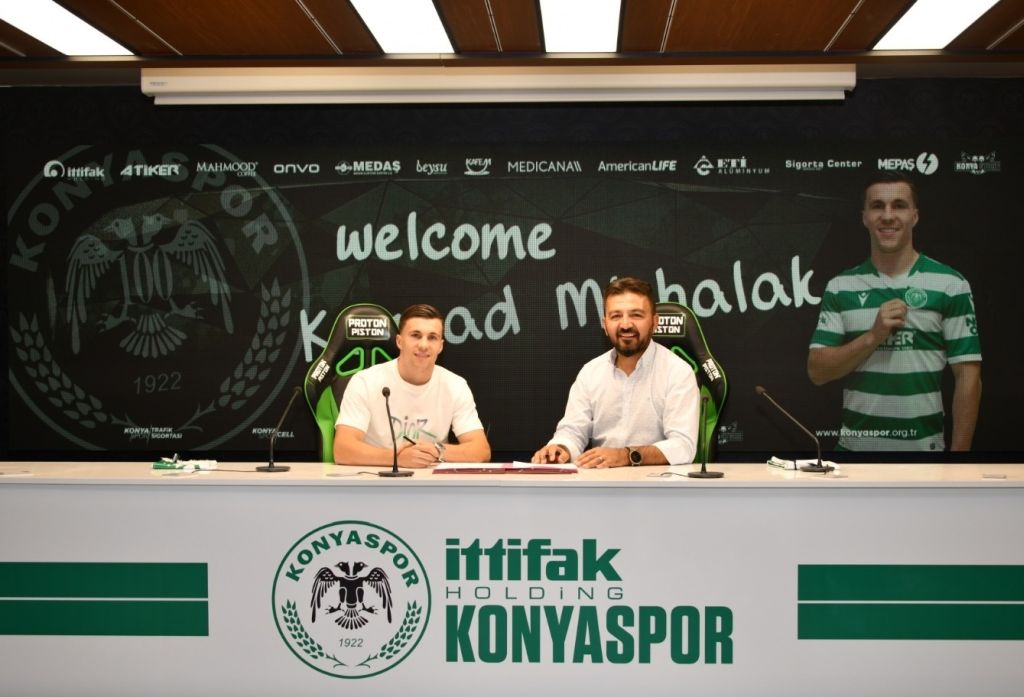 Konyaspor, Polonyalı Konrad Michalak’ı transfer etti