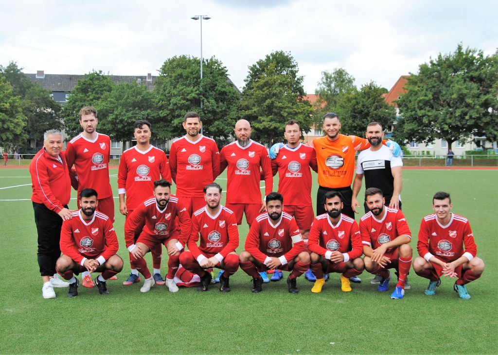 SV LÜBECK TÜRKGÜCÜ EZDİ GEÇTİ! 4-1