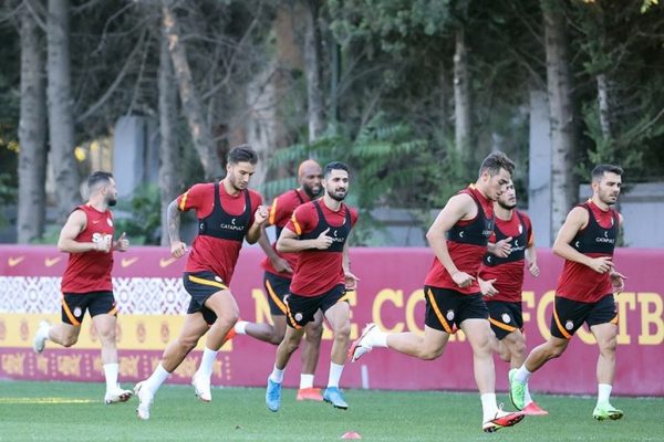 Galatasaray, Trabzonspor maçının hazırlıklarına başladı