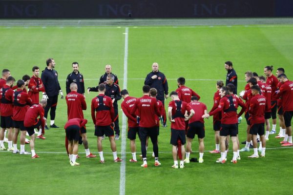 A Milli Futbol Takımı, Hollanda maçına hazır