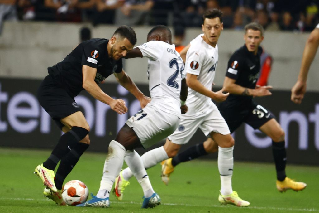 Galibiyet kaçtı! Fenerbahçe ilk maçında Frankfurt’tan 1 puanla dönüyor
