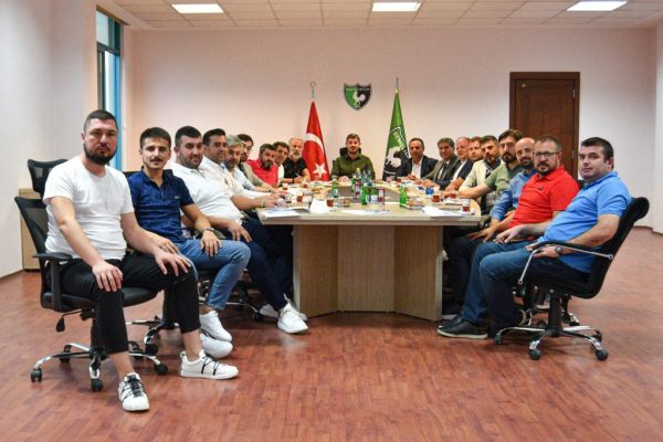 Denizlispor’da yönetim kurulu görev dağılımı yaptı