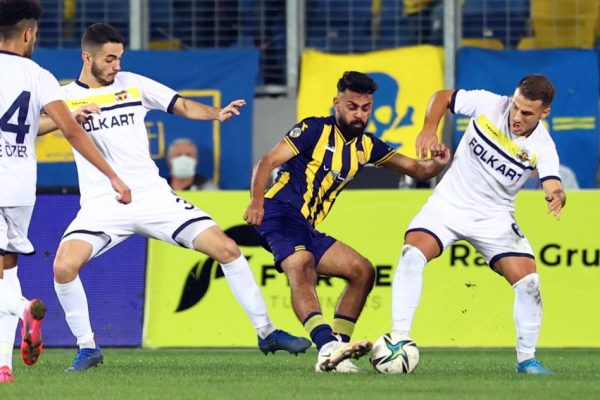 MKE Ankaragücü: 2 – Menemenspor: 2