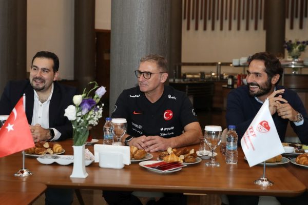 Stefan Kuntz ve Hamit Altıntop’un ilk hedefi Dünya Kupası yolundaki 4 maç