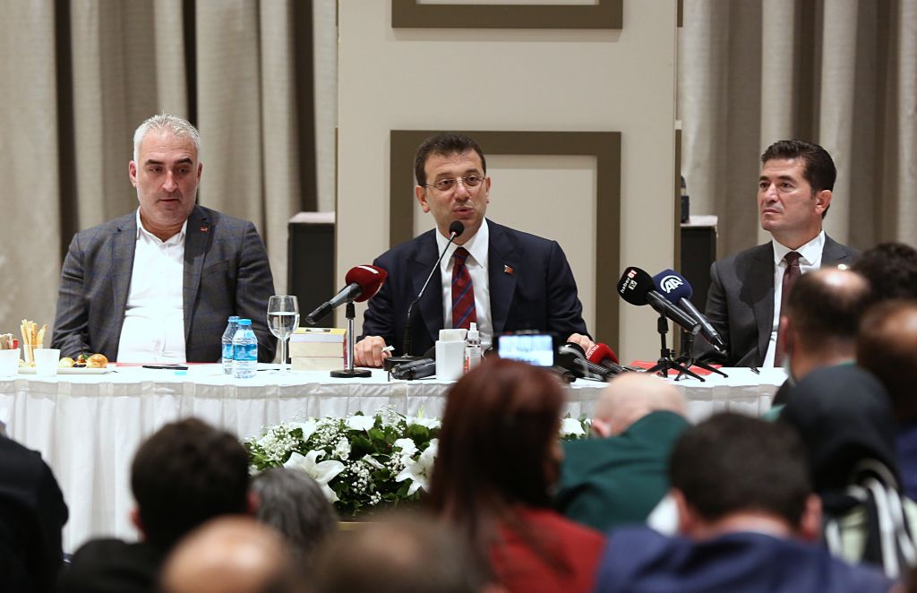 İstanbul Büyükşehir Belediye Başkanı İmamoğlu Trabzon’da basın toplantısı düzenledi: