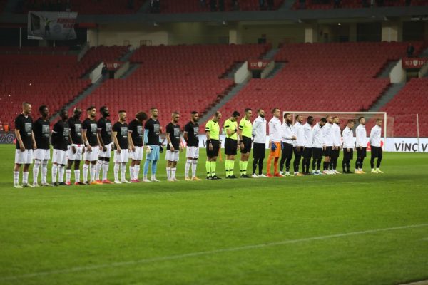 Samsunspor kan kaybediyor