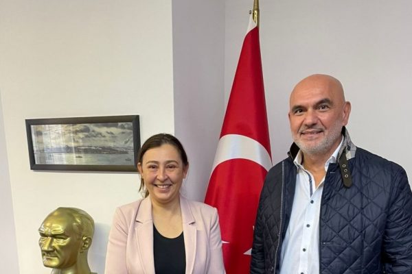 CHP’den Yonca Sunel’e veda ziyareti