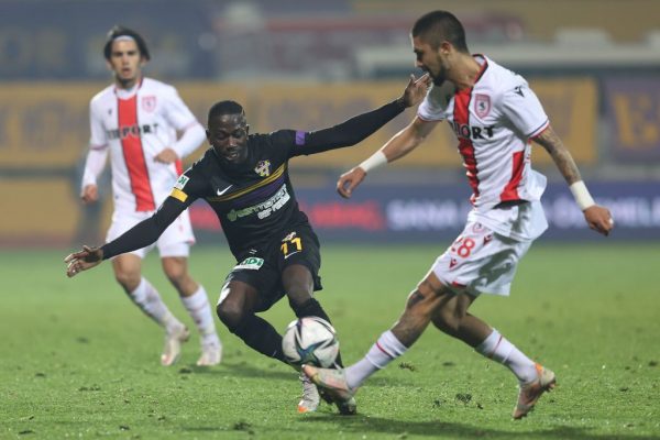 Eyüpspor, sahasında Yılport Samsunspor ile 2-2 berabere kaldı