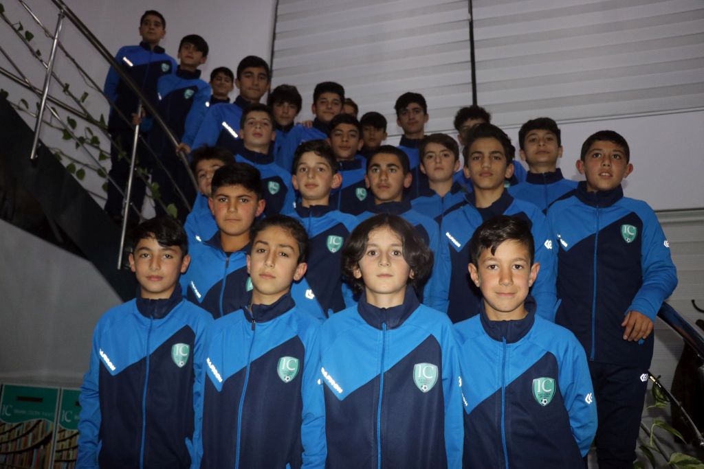 Ağrı’da kurulan akademiyle milli takıma futbolcu gönderilmesi hedefleniyor