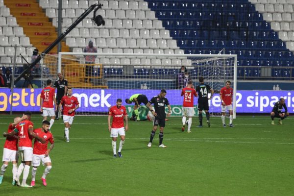 Beşiktaş’ın ligde galibiyet hasreti 5 maça çıktı