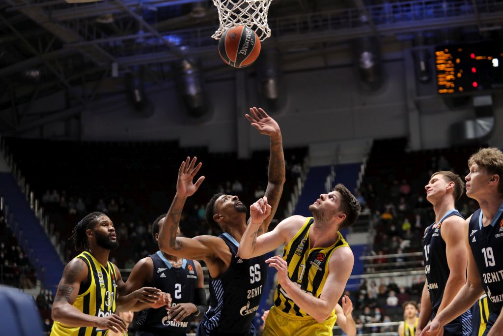 Basketbol: THY Avrupa Ligi Zenit: 80 -Fenerbahçe: 86