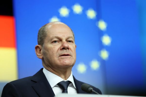 Almanya Başbakanı Scholz: “Ukrayna-Rusya sınırındaki olaylardan derin endişe duyuyoruz”