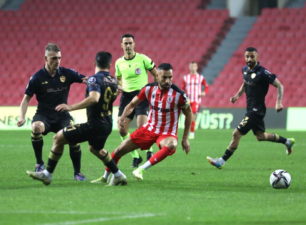 Futbol: Spor Toto 1. Lig’de görünüm