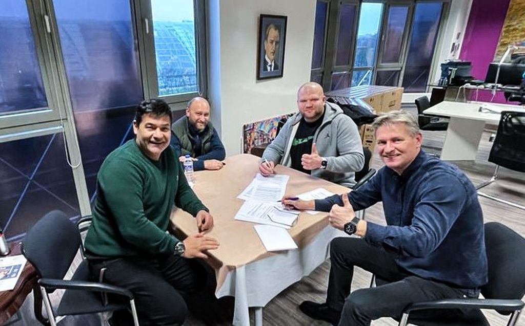 Türk boks kulübü EC BOXİNG’den dev transfer