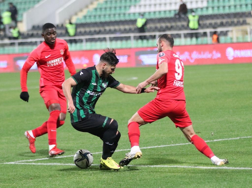 Balat’lı Denizlispor, lider Ümraniye’ye kaybetti