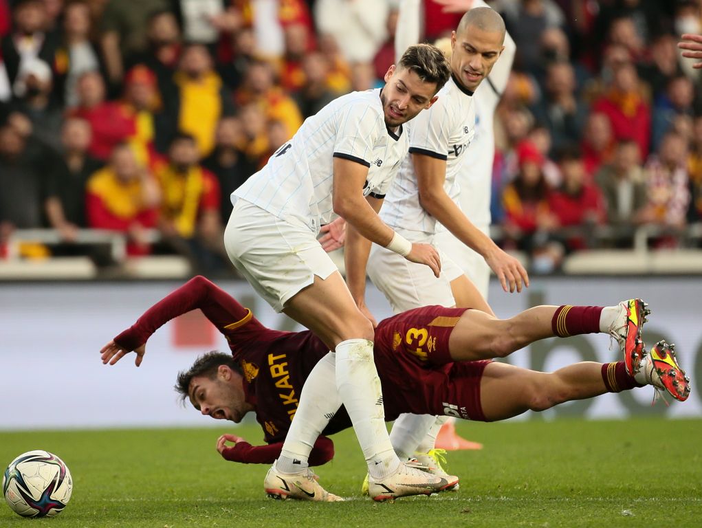 Göztepe ve Adana Demirspor, Süper Lig’de ilk devreyi birer puanla kapattı