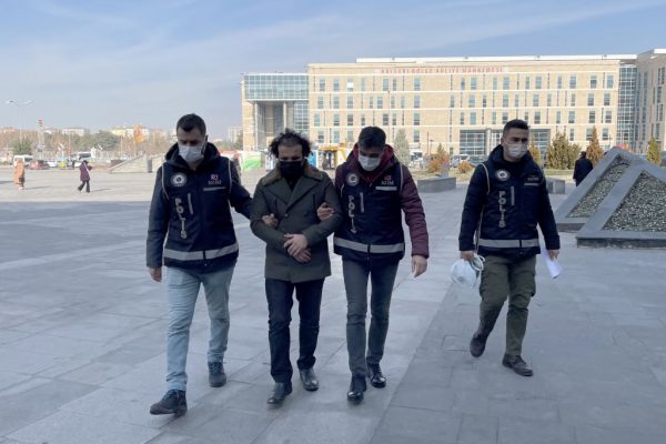 “Futbolda şike” davasında 161 yıl hapisle cezalandırılan eski polis cezaevine gönderildi