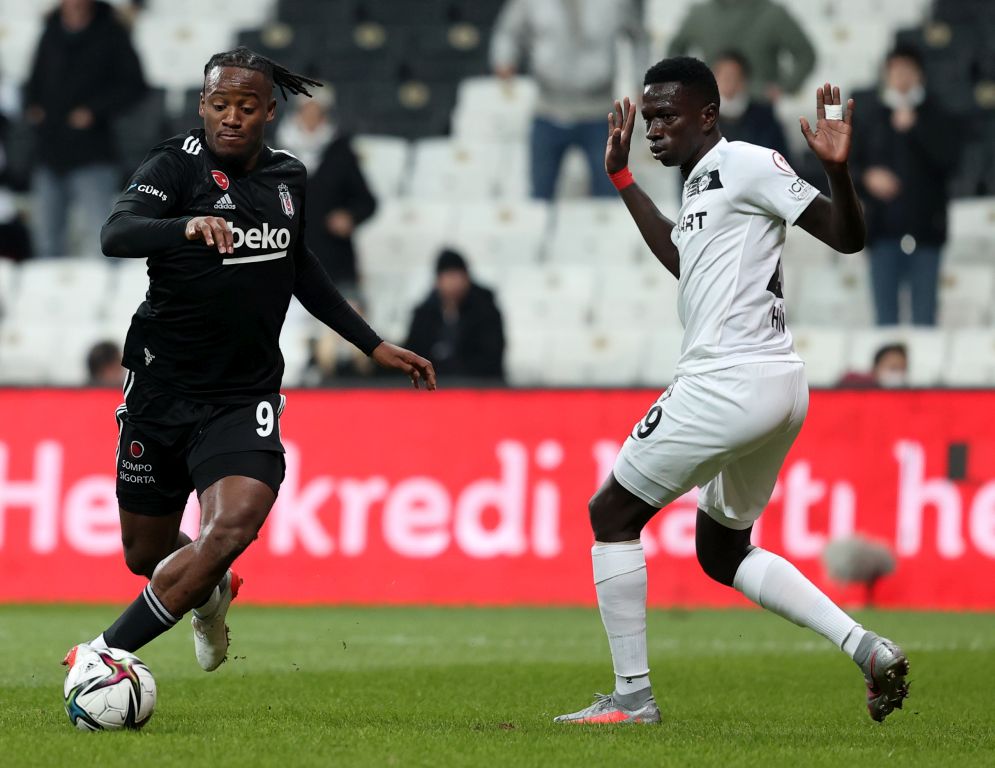 Beşiktaş şampiyonluk yaşadığı 2021 yılını sıkıntılı tamamladı