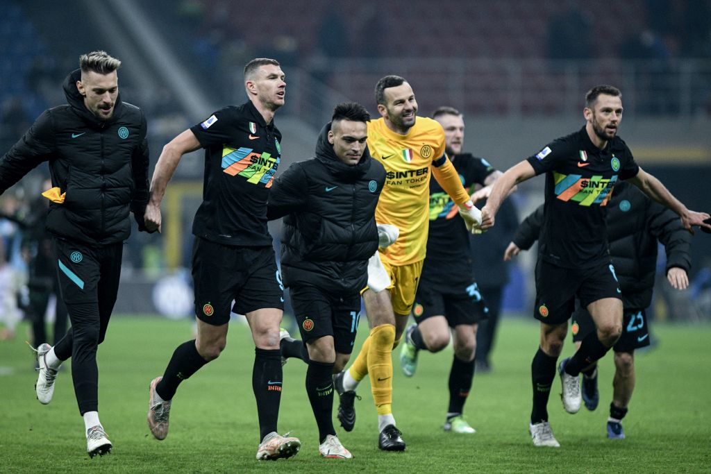 Serie A’da Inter, Lazio’yu 2-1 yendi ve liderliğini sürdürdü