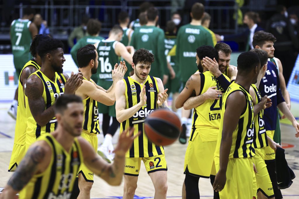 Fenerbahçe Beko geriden gelip Zalgiris’i yıktı