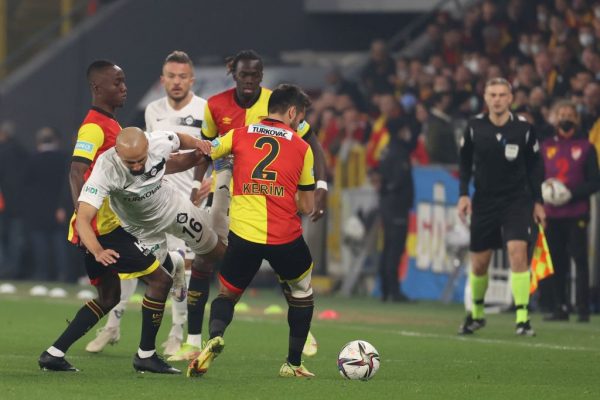 Futbol: Spor Toto Süper Lig’de görünüm