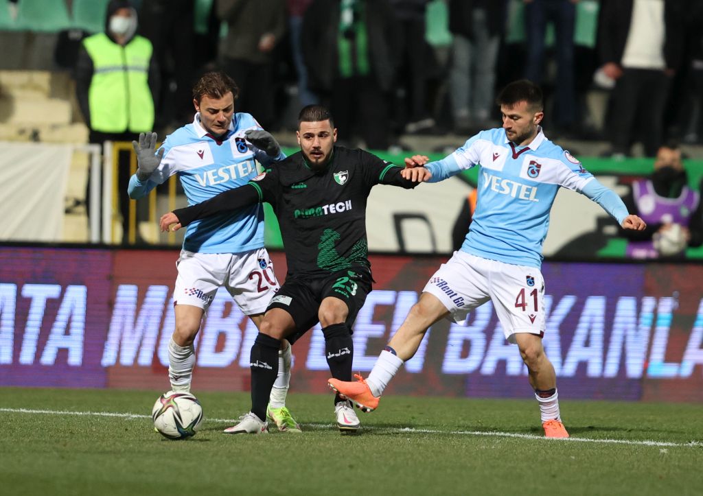 Trabzonspor kupada çeyrek finale yükseldi