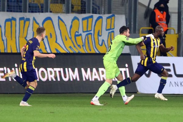 MKE Ankaragücü: 2 – Bursaspor: 1